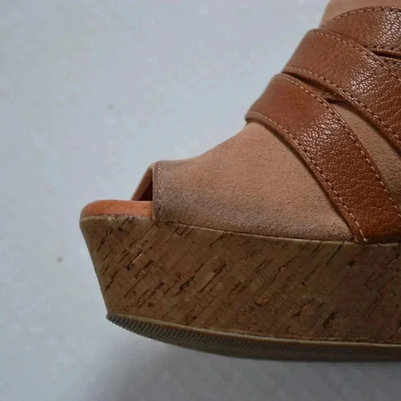 LUCKY BRAND  Leather Cork Wedges - Picture 7 of 8
